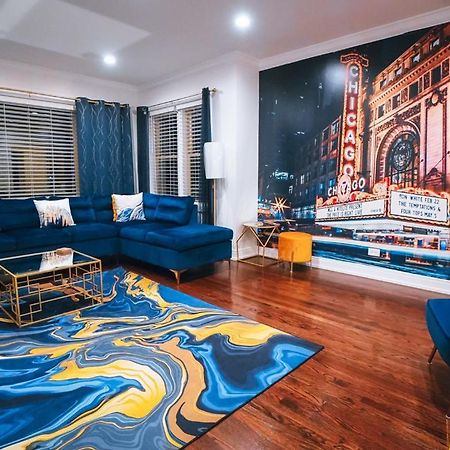 The Blue Golden Luxury Modern 3- Bedroom Apartment In Чикаго Экстерьер фото