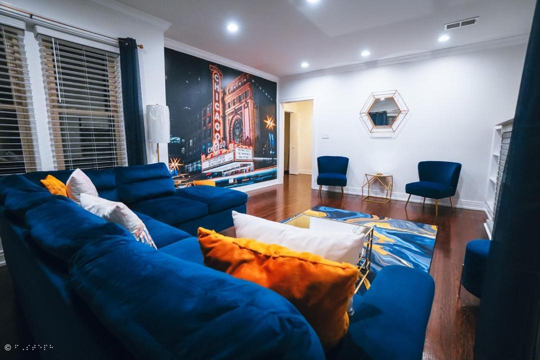 The Blue Golden Luxury Modern 3- Bedroom Apartment In Чикаго Экстерьер фото